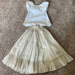 Well Dressed Wolf maxi skirt with a Persnicketytop